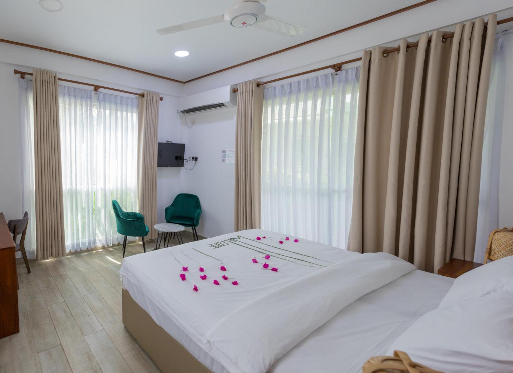 فندق Nihaali Maldives كوداريكيلو المظهر الخارجي الصورة